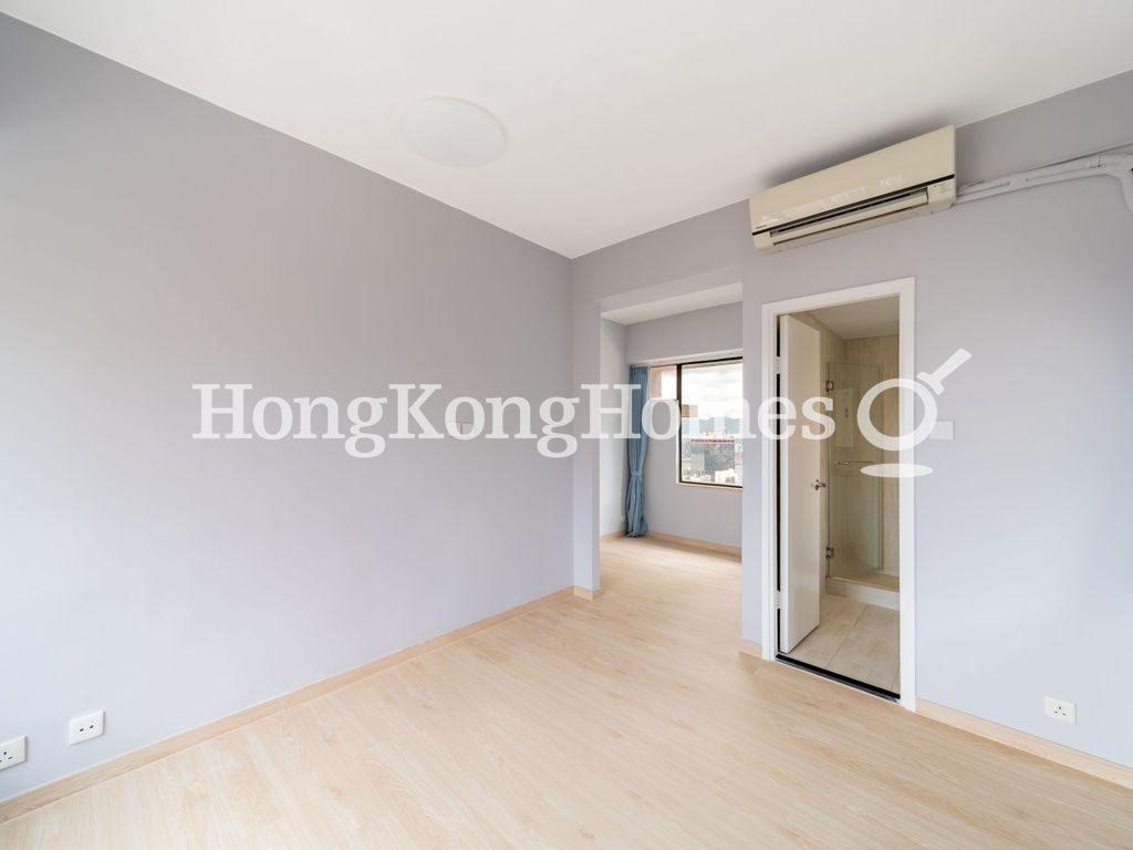 Master Bedroom — Ying Piu Mansion, Mid-levels West