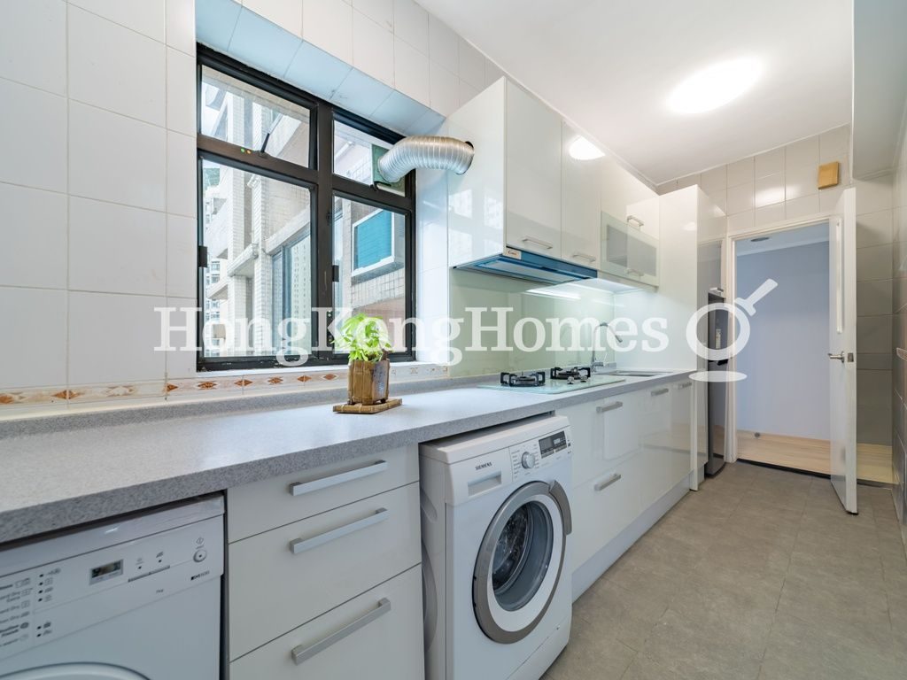 Kitchen — Ying Piu Mansion, Mid-levels West