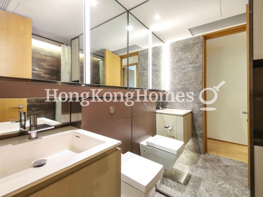 Guest Bathroom — Alassio, Mid-levels West