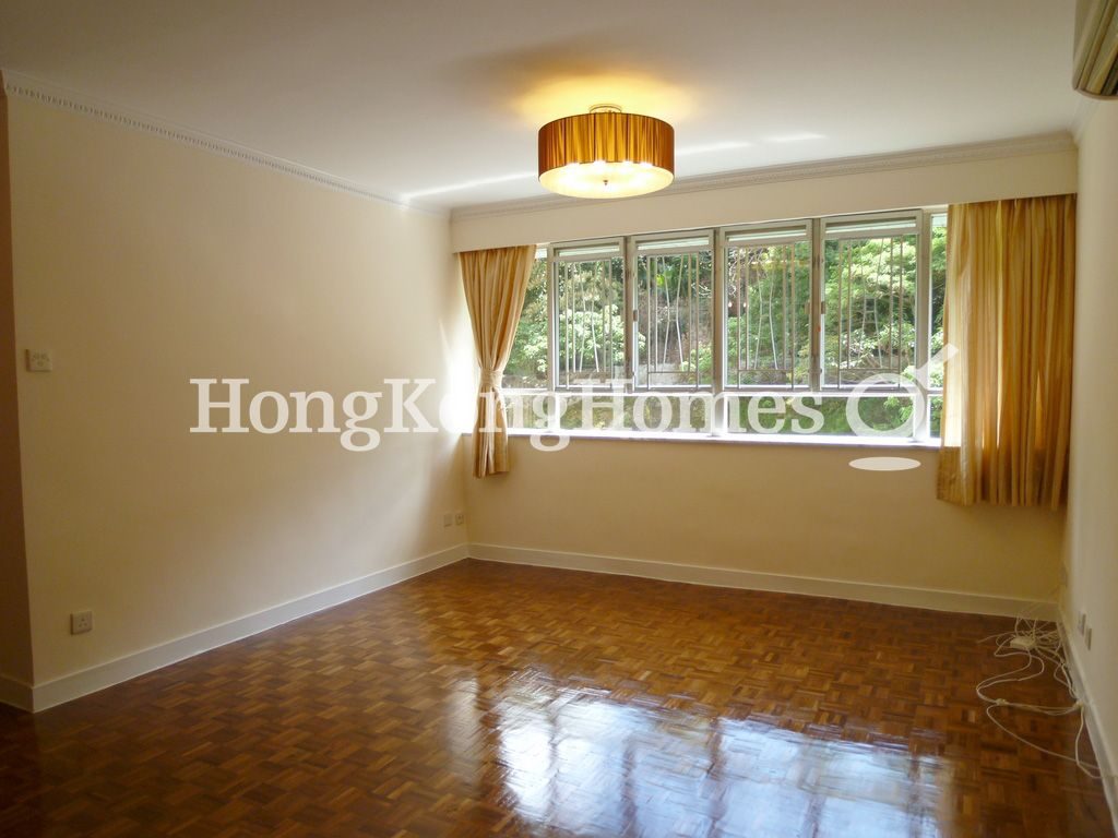 Living Room — Baguio Villa - Block 22, Pokfulam