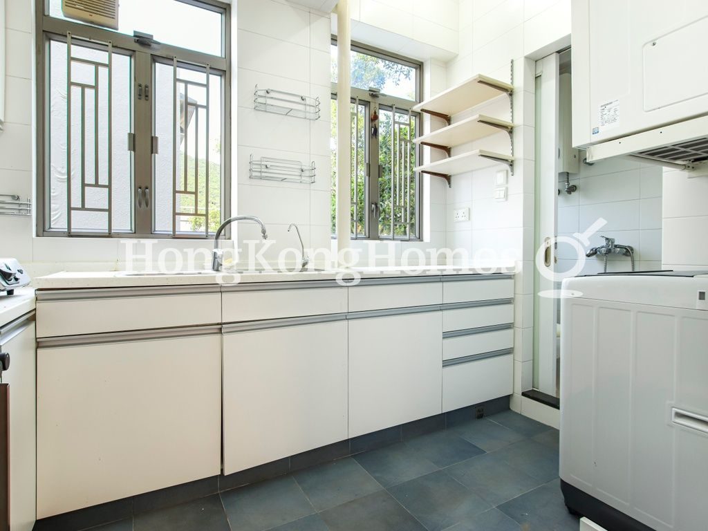 Kitchen — Bisney Villas (Consort Rise 19-21), Pokfulam