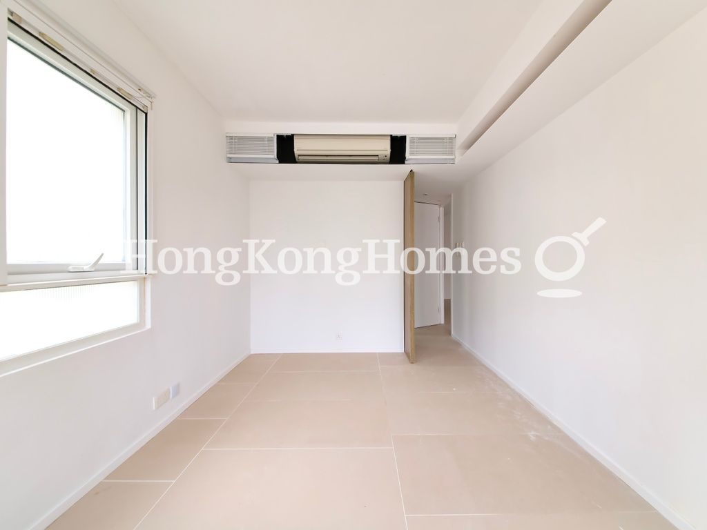 Master Bedroom — Broom Garden - Block 01, Happy Valley