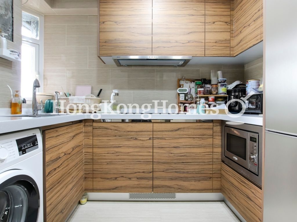 Kitchen — City Garden - Block 08, North Point