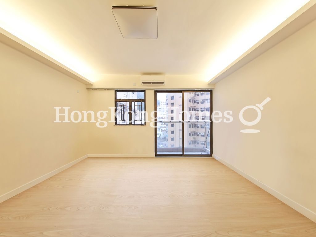 Living and Dining Room — Hawthorn Garden, Happy Valley