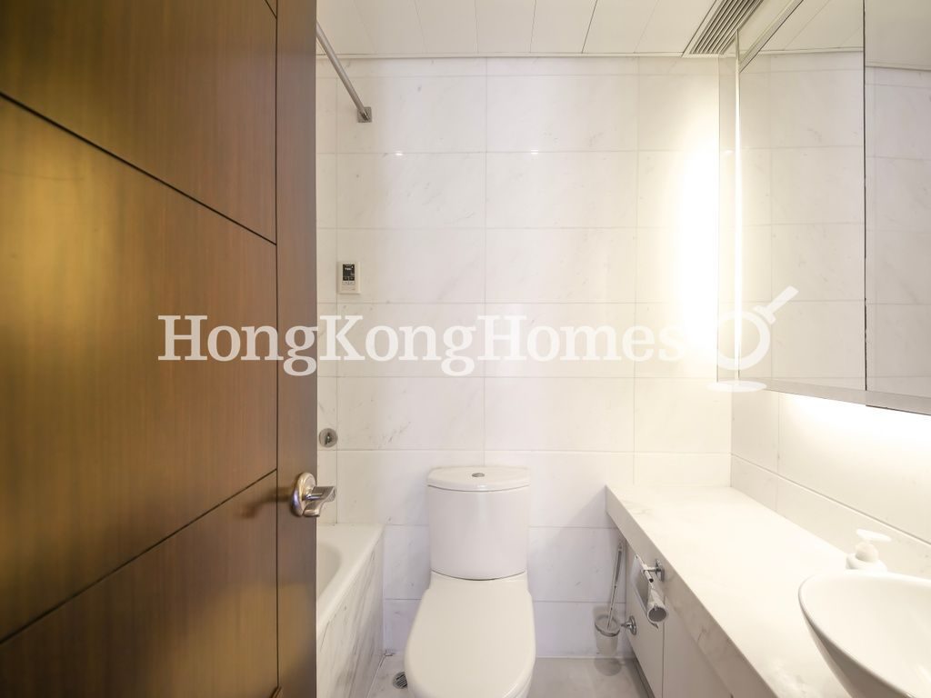 Guest Bathroom — One Pacific Heights, Sheung Wan