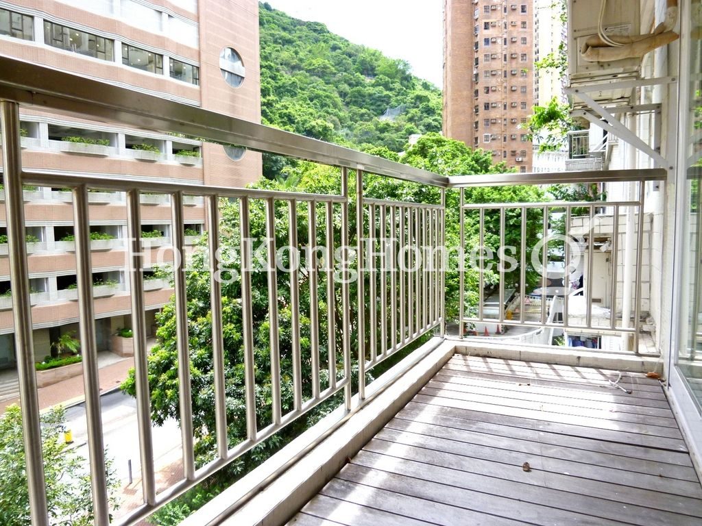 Balcony off Living and Dining Room — Phoenix Court - Block 05, Mid-levels East