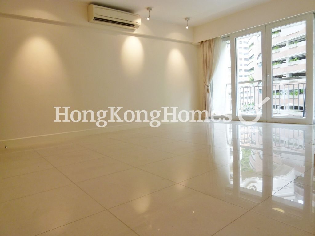Living and Dining Room — Phoenix Court - Block 05, Mid-levels East