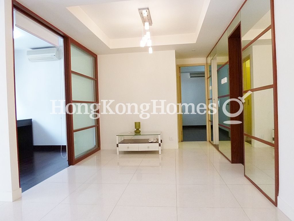 Living and Dining Room — Phoenix Court - Block 05, Mid-levels East