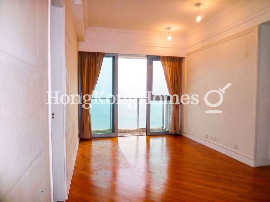 Living and Dining Room — Residence Bel-air - Phase 04, Peak Tower 07, Pokfulam
