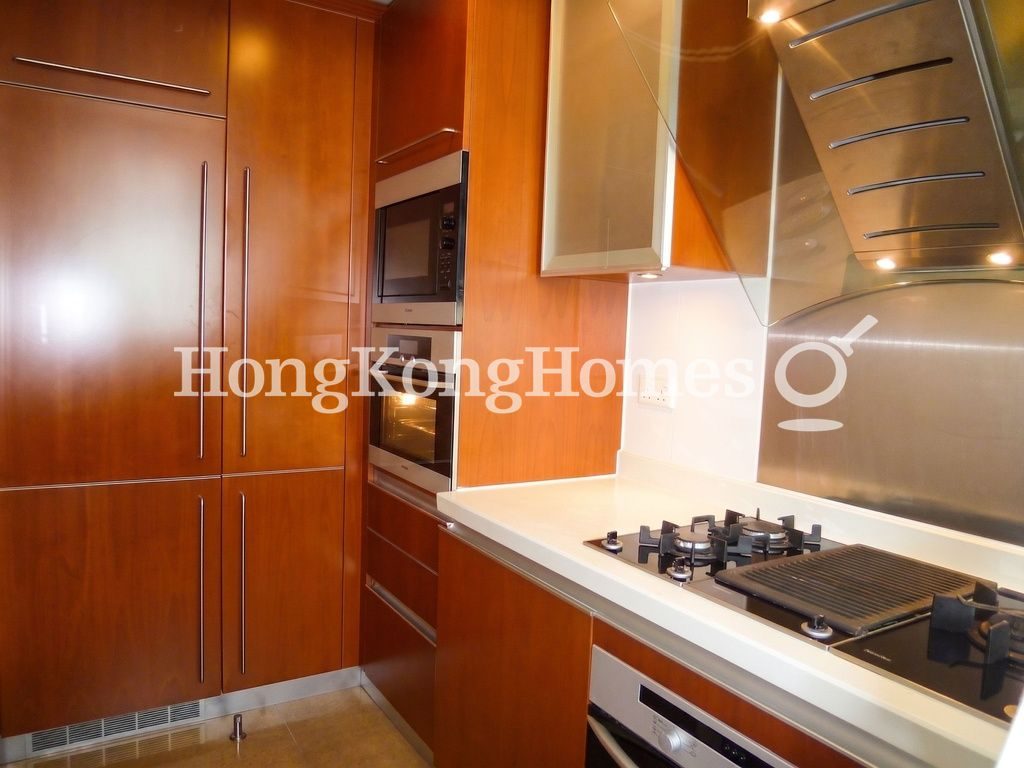 Kitchen — Residence Bel-air - Phase 04, Peak Tower 07, Pokfulam