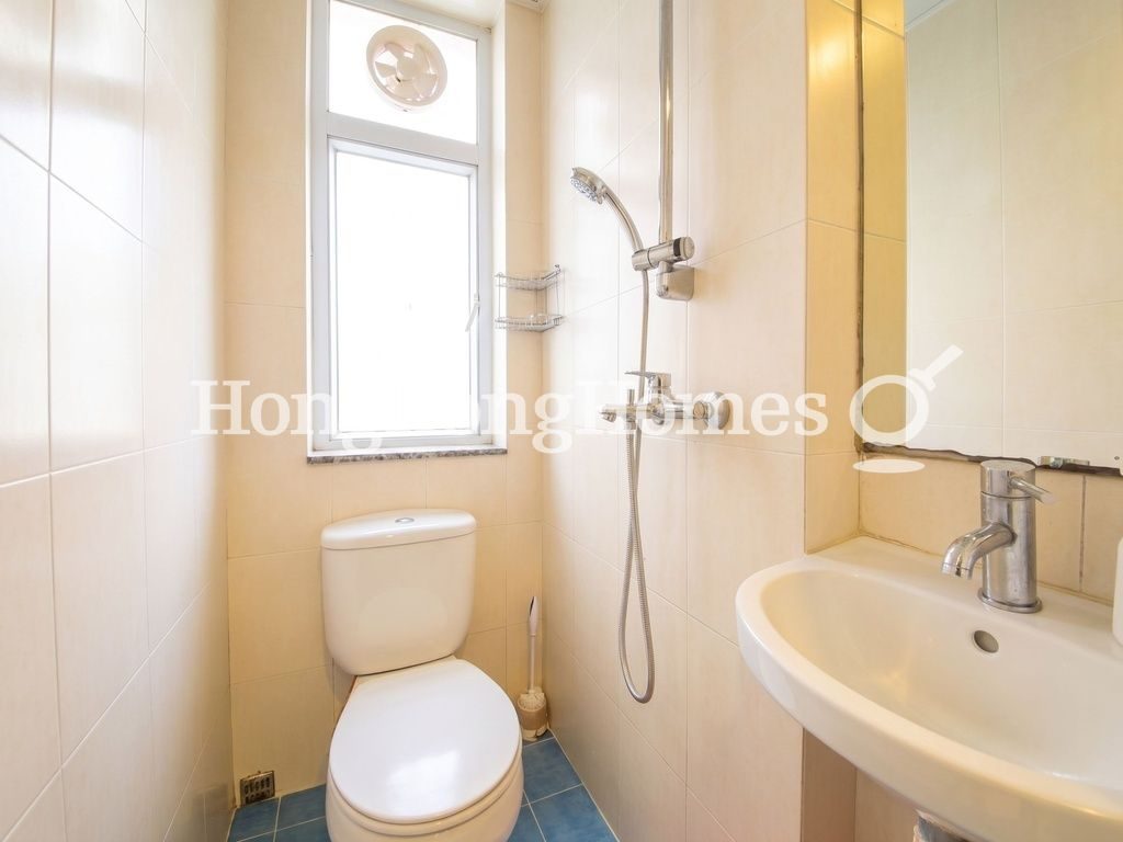 Maid's Washroom — Sing Woo Crescent, 1, Happy Valley