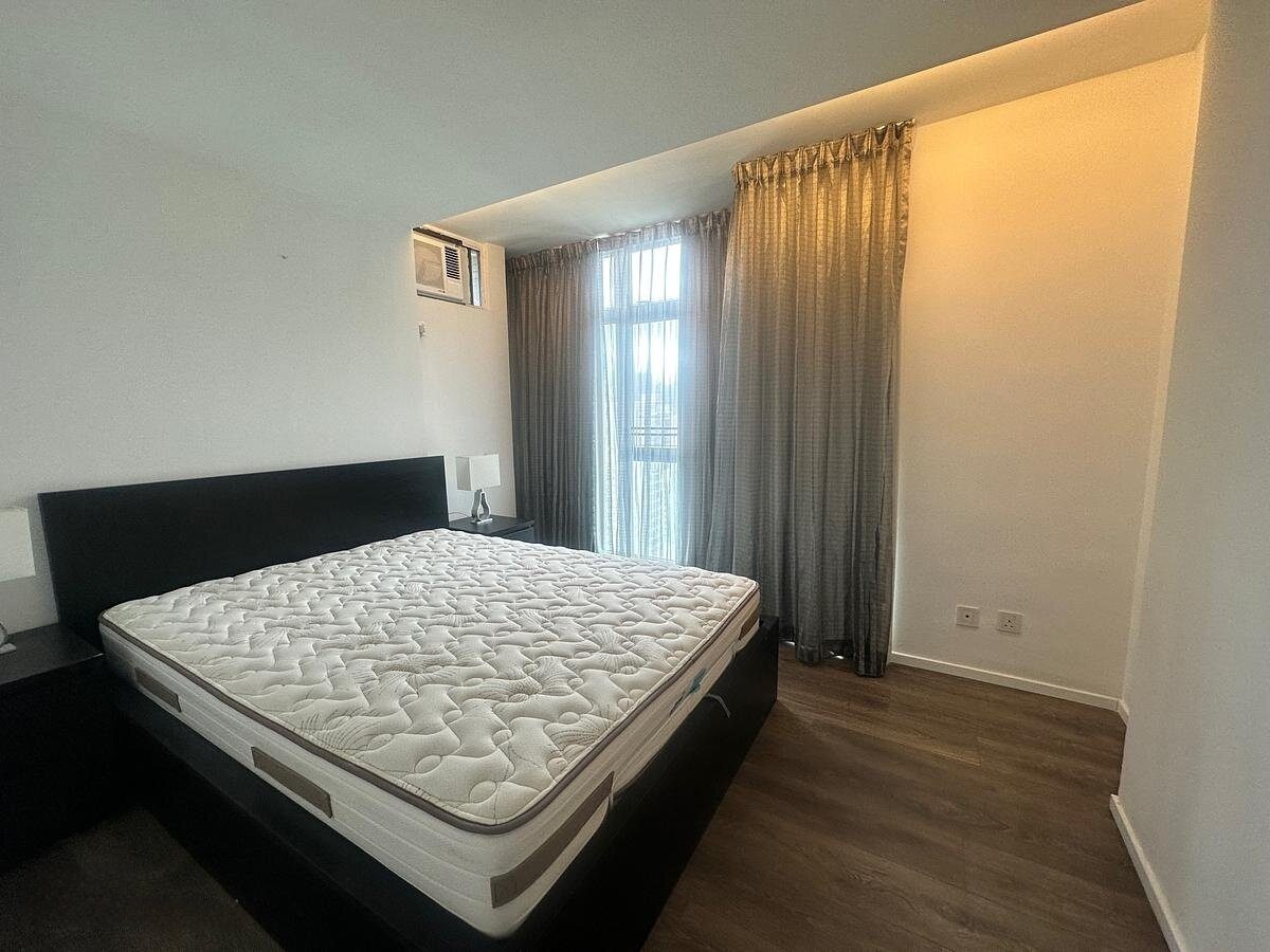 Flat in Central | 2mins to Sheung Wan MTR